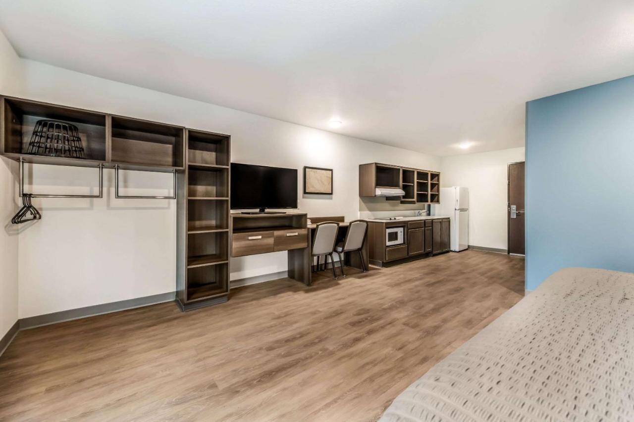 Woodspring Suites Charlotte - University Research Park Zewnętrze zdjęcie